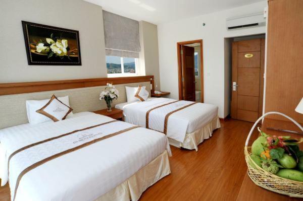 Dendro Beachfront Hotel Να Τρανγκ Εξωτερικό φωτογραφία